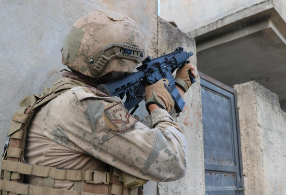 Türkiyədə terrorçuluqda şübhəli bilinən 216 nəfər saxlanılıb
