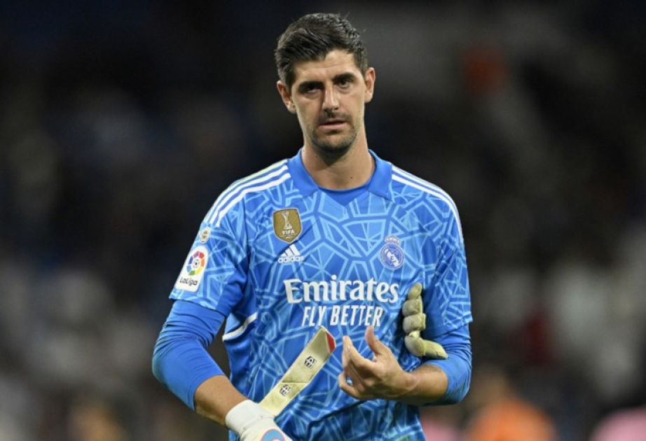 “Real Madrid” Tibo Kurtuanı əvəzləyəcək qapıçı axtarır