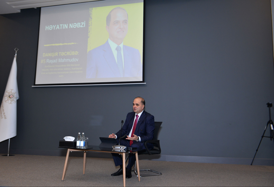 “Danışır təcrübə” layihəsinin qonağı deputat Rəşad Mahmudov olub