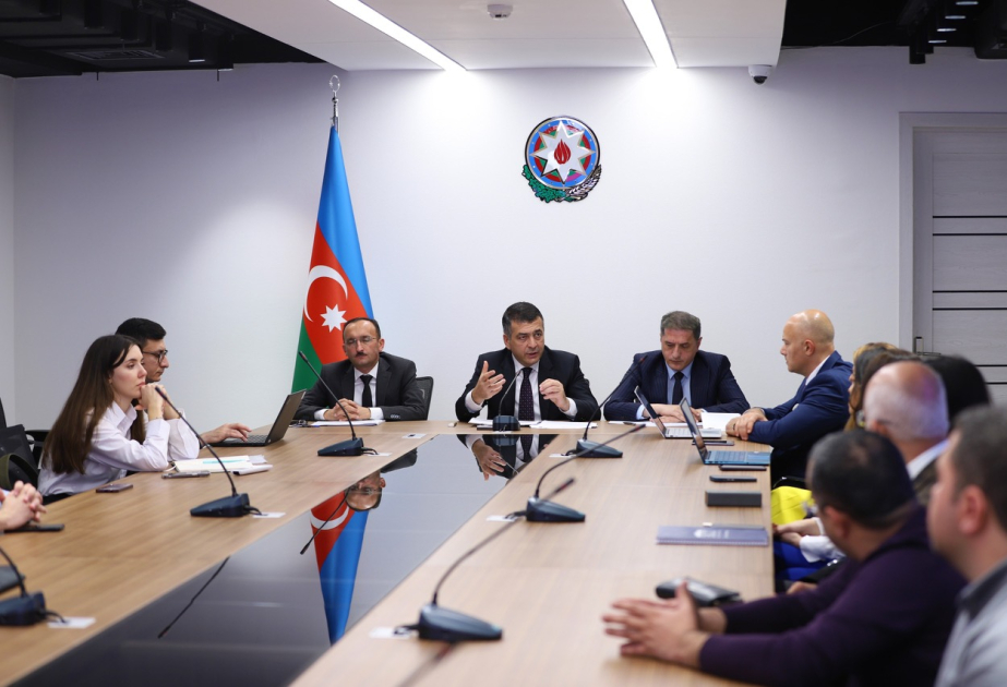 “Biznesin müflisləşməsi” işçi qrupunun vəkillərlə görüşü keçirilib