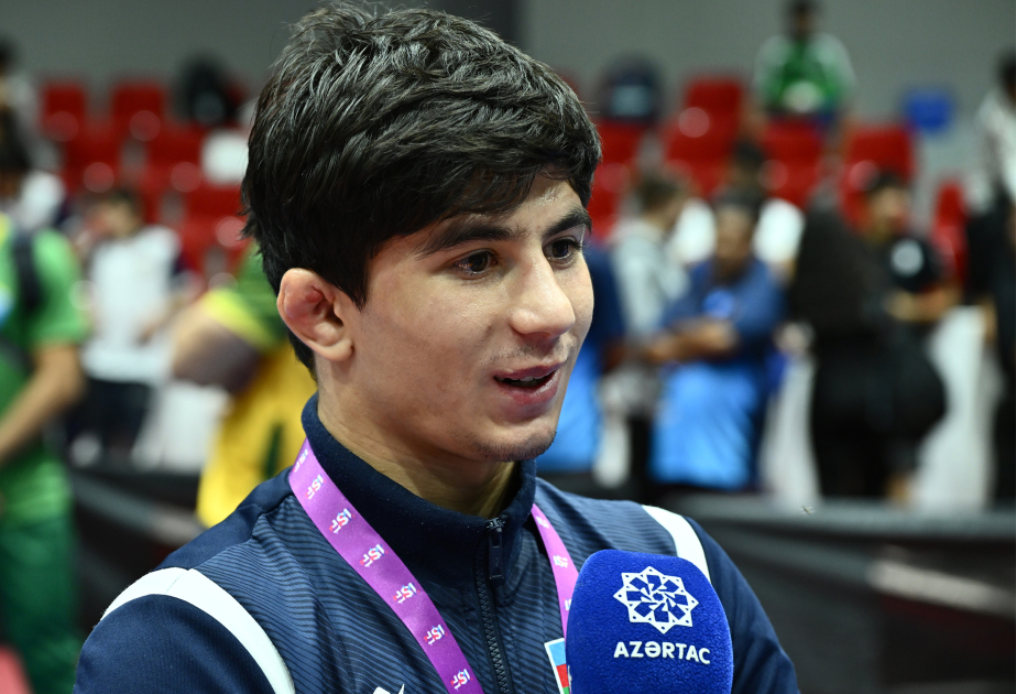Qızıl medal qazanan Azərbaycan güləşçisi: Növbəti yarışlarda da bayrağımızı dalğalandırmağa ümid edirəm