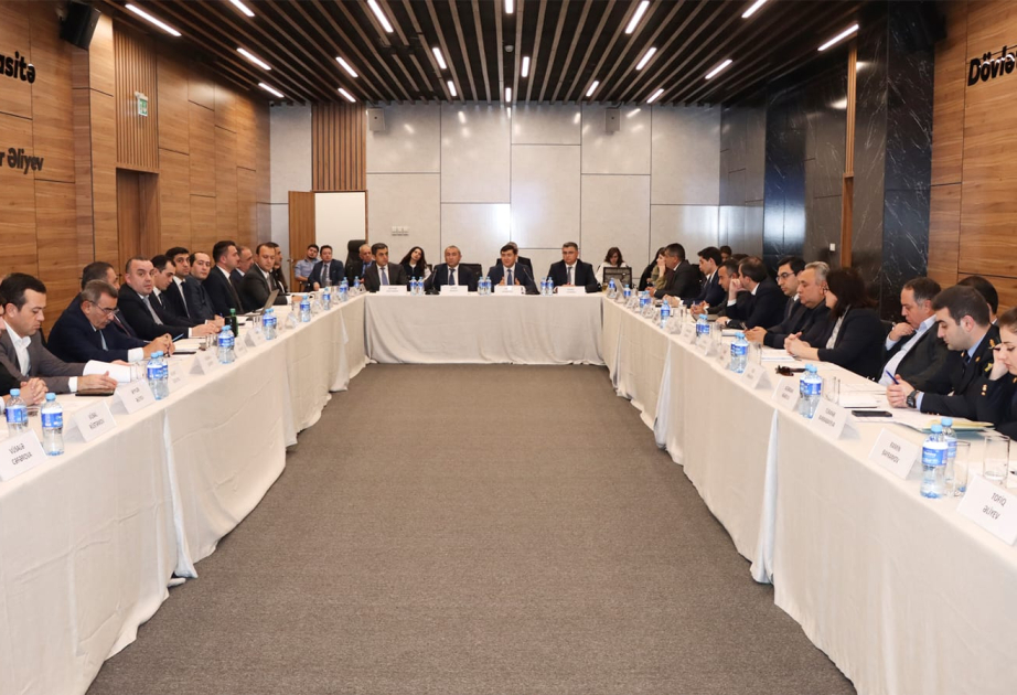 Ekoloji təmiz nəqliyyat vasitələrinin dövriyyəsinin stimullaşdırılması üzrə təkliflərin icrası müzakirə olunub