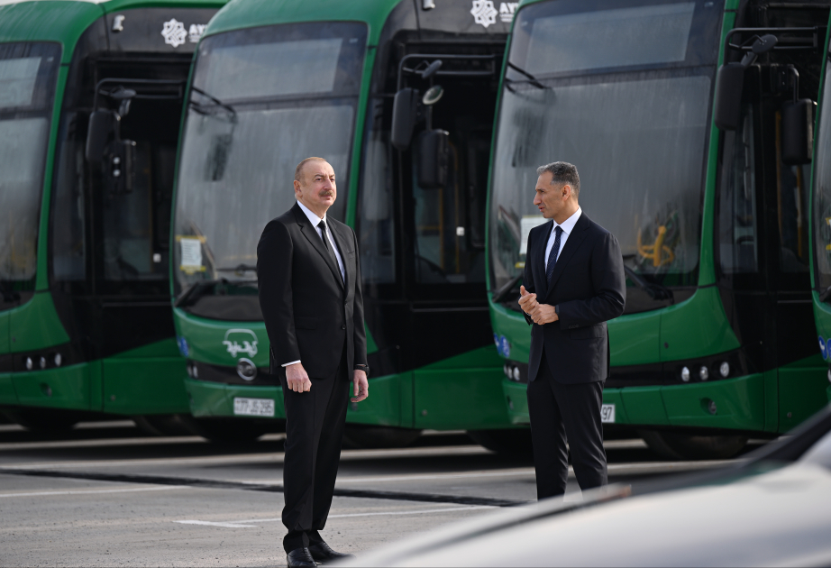 Prezident İlham Əliyev Zığ Elektrik Avtobus Parkının fəaliyyəti ilə tanış olub  YENİLƏNİB VİDEO
