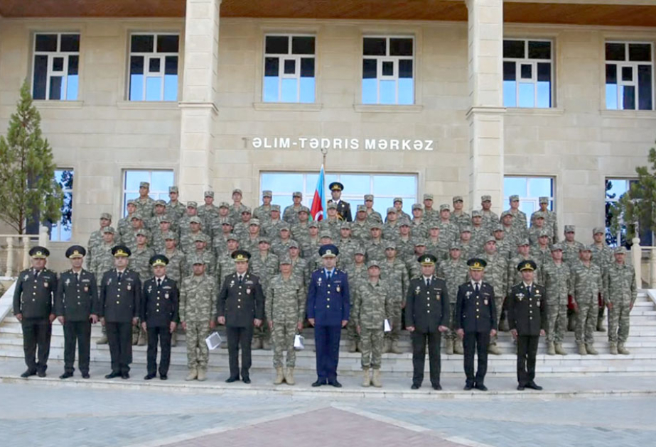 Combined Arms Army holds graduation ceremony