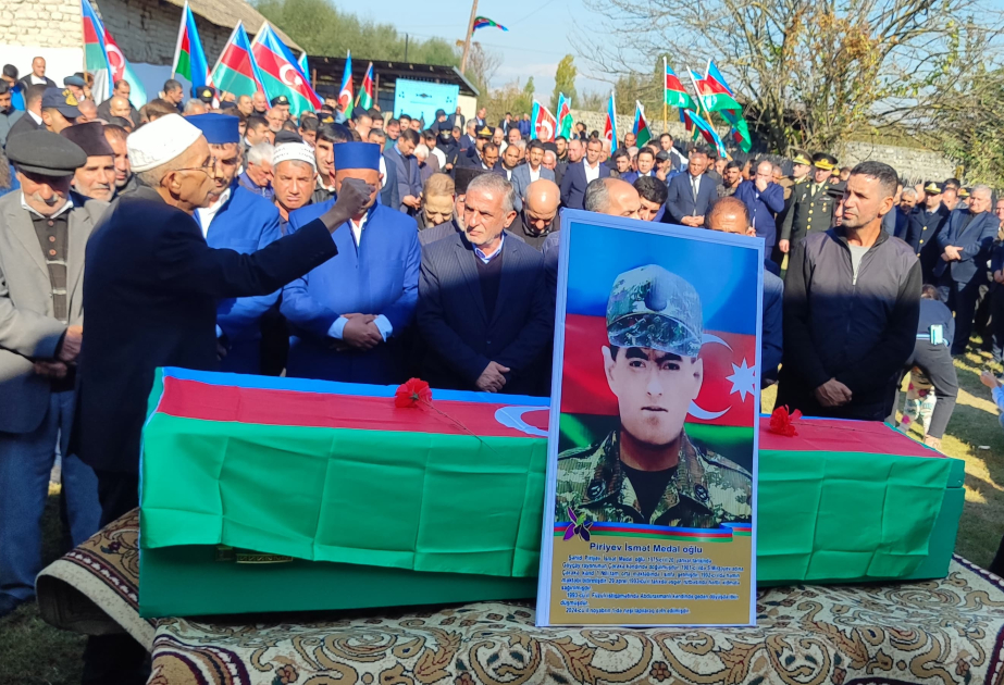 Считавшийся пропавшим без вести в Первой Карабахской войне Исмет Пириев похоронен в Гёйчае ВИДЕО