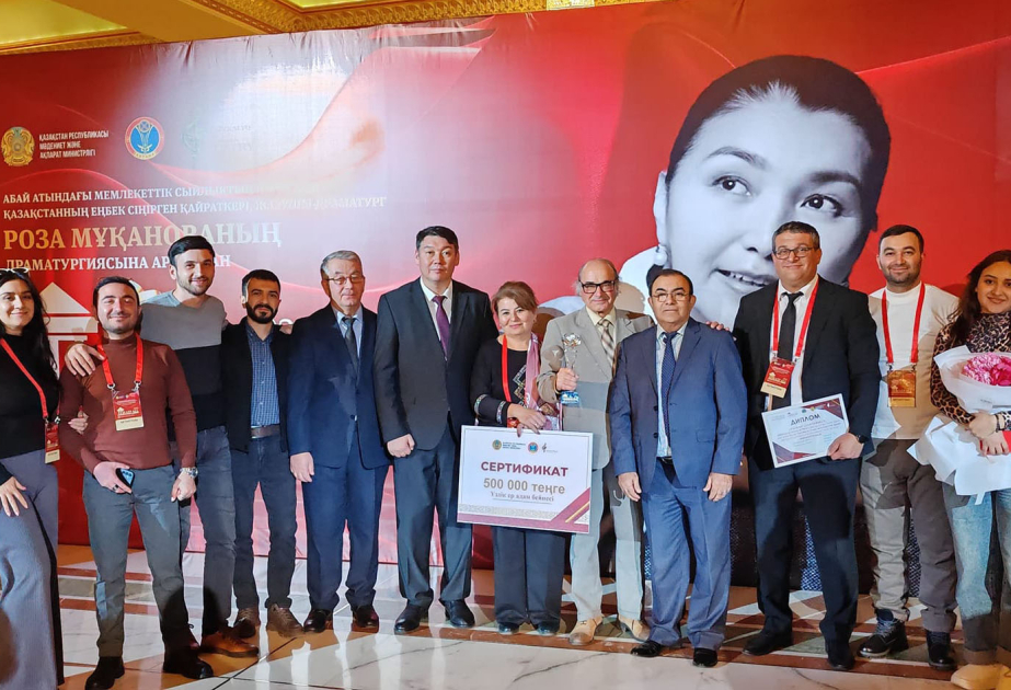 Azərbaycanlı aktyor Astanada teatr festivalının mükafatına layiq görülüb