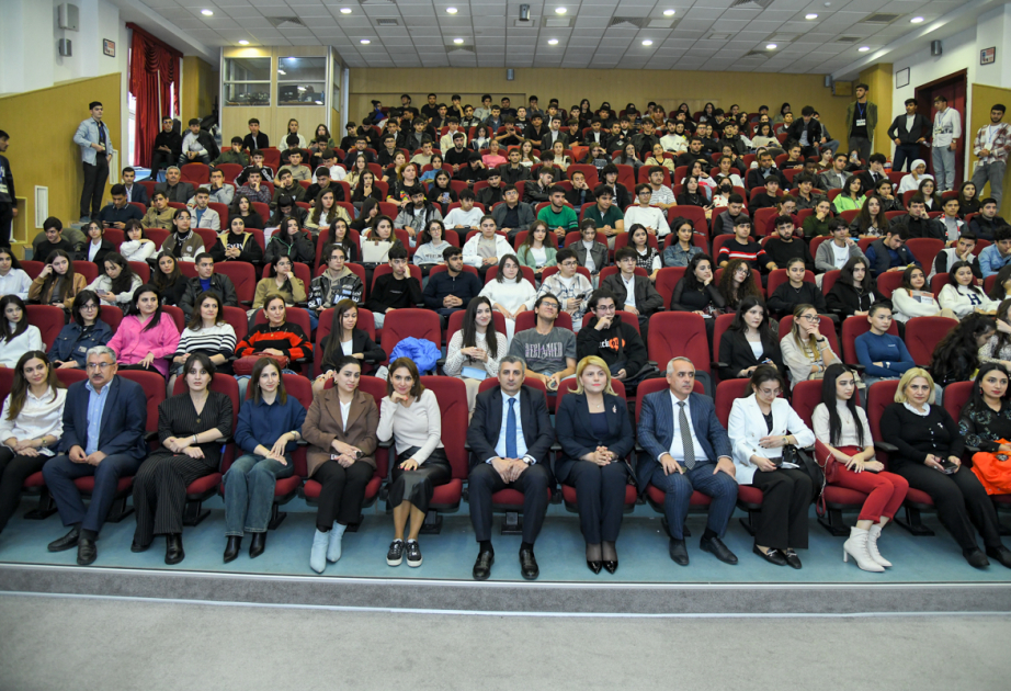 “COP29 HUB” – yerli və xarici tələbələr ölkələrinin şərti rəsmi şəxsləri kimi məruzə etdilər