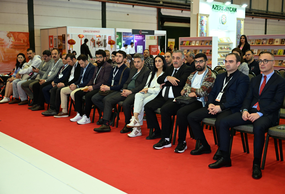 İstanbulda “Səninləyik, Türkiyə” kitabı təqdim edilib