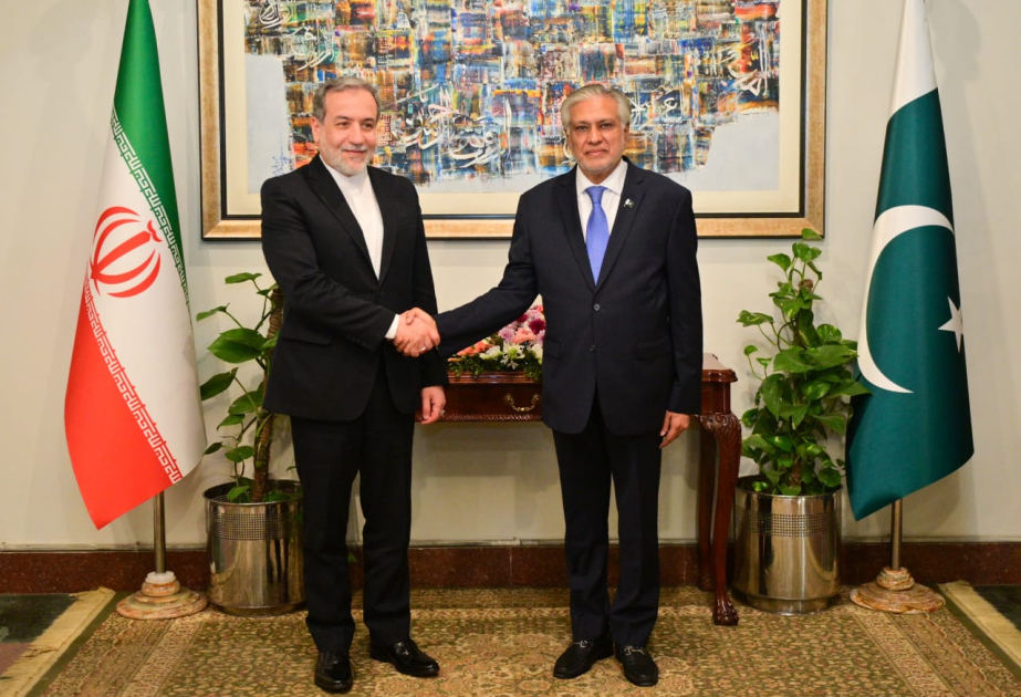 Iranian Foreign Minister visits Pakistan’s Ministry of Foreign Affairs
