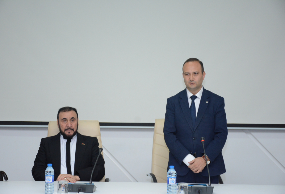 Türkiyə cəfərilərinin rəhbəri Azərbaycan İlahiyyat İnstitutunun qonağı olub