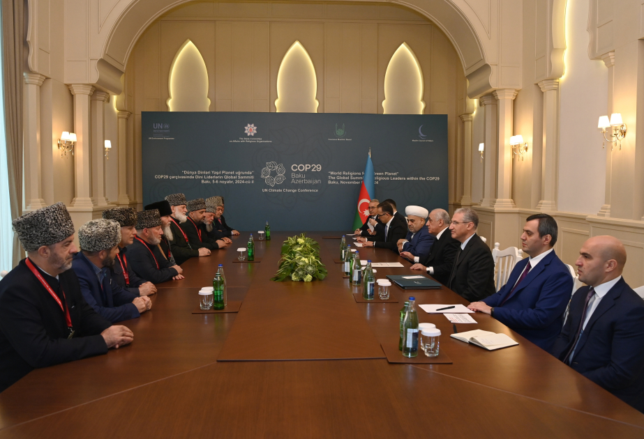 Azerbaijan’s Prime Minister holds meetings with participants of Global Summit of Religious Leaders in Baku