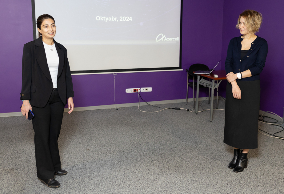 ®  Azercell supports “Student Acceleration Program”