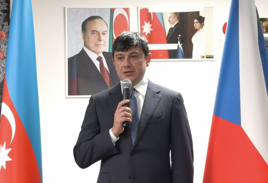 Praqada Azərbaycan Evi açılıb