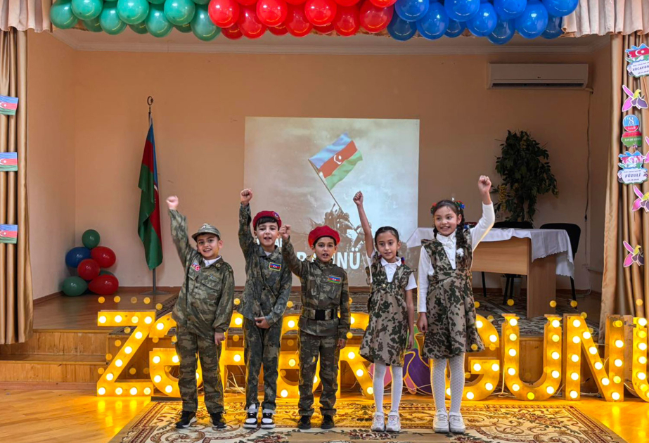 Təhsil müəssisələrində Zəfər Günü tədbirləri keçirilib