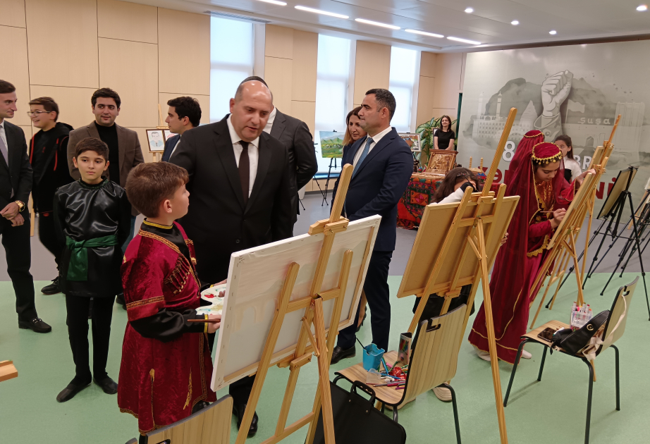 В Физули открылась художественная выставка, посвященная Дню Победы