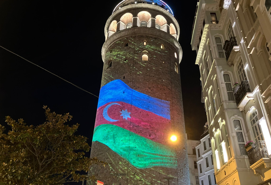 Qalata Qülləsində Azərbaycan Bayrağı və Xarıbülbül təsviri əks olunub VİDEO