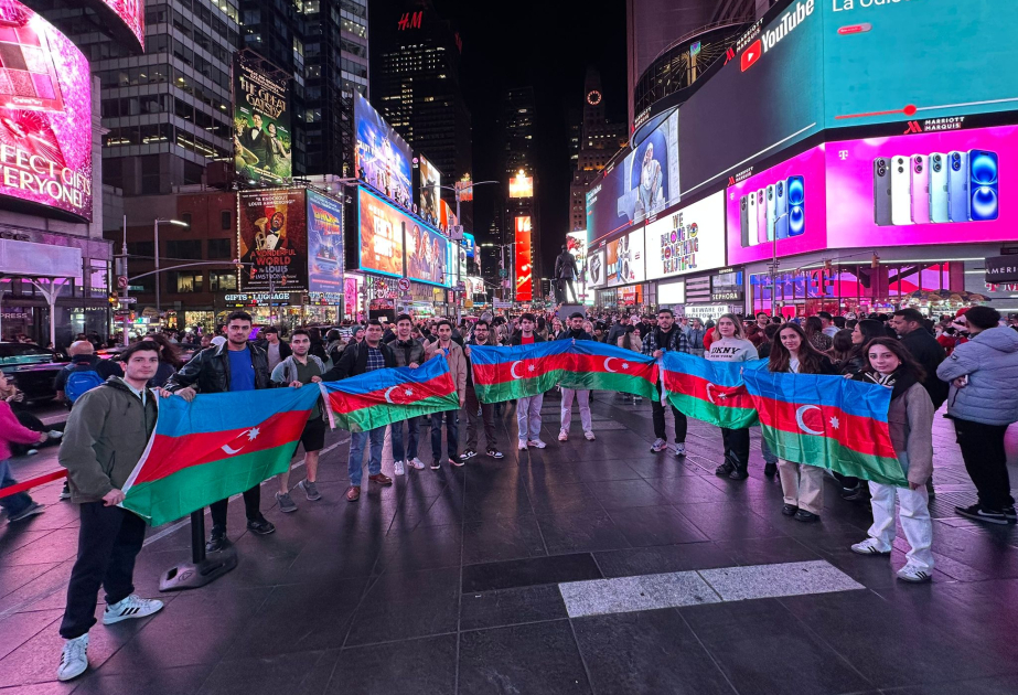 Nyu-Yorkda Zəfər və Dövlət Bayrağı günlərinə həsr olunmuş məlumatlandırma aksiyası keçirilib