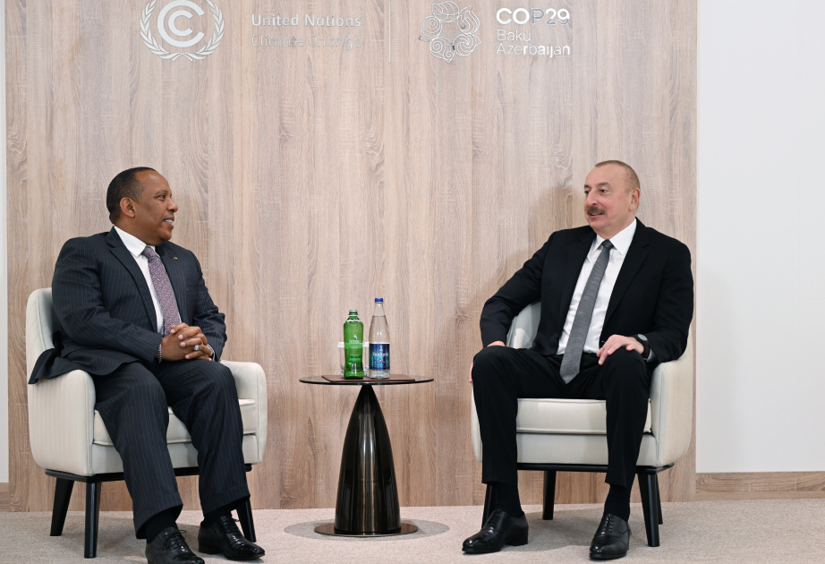 El Jefe de Estado de Azerbaiyán mantiene un encuentro con el Primer Ministro de la República Democrática de Santo Tomé y Príncipe ACTUALIZADO