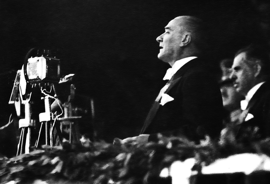 Türkiyədə Mustafa Kamal Atatürkün xatirəsi anılır