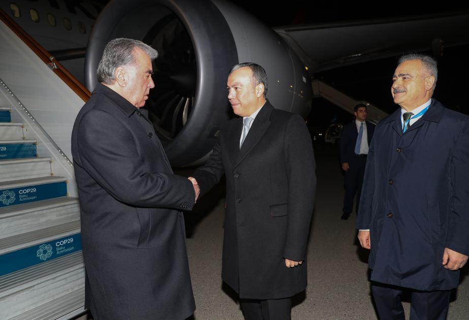 Tacikistan Prezidenti Emoməli Rəhmonun Azərbaycana səfəri başlayıb