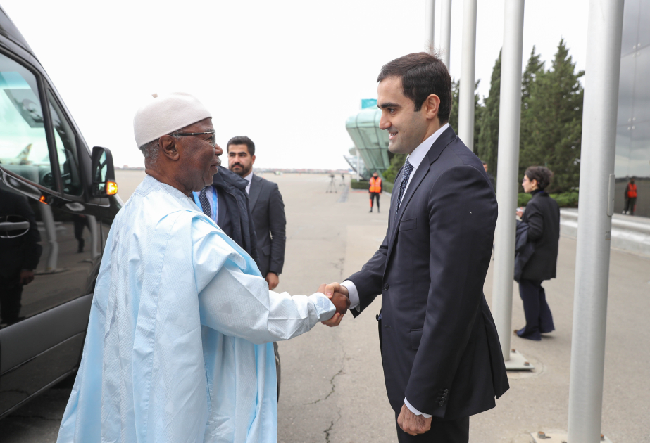 OIC Secretary General begins visit to Azerbaijan