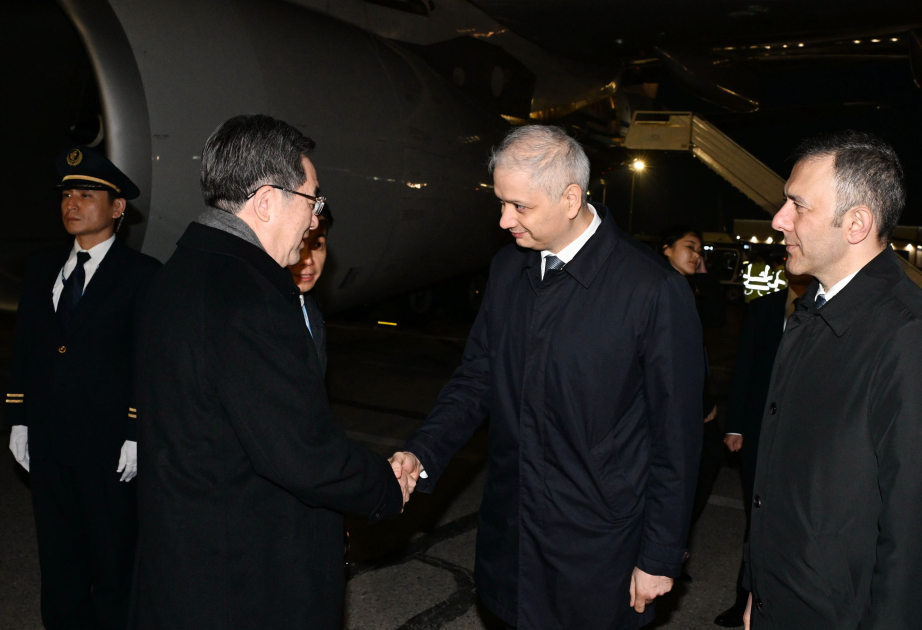 El Viceprimer Ministro de la República Popular China inicia su visita a Azerbaiyán