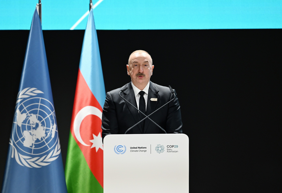 Le Sommet des dirigeants des petits États insulaires en développement sur les changements climatiques débute dans le cadre de la COP29  Le président Ilham Aliyev participe au sommet MIS A JOUR VIDEO