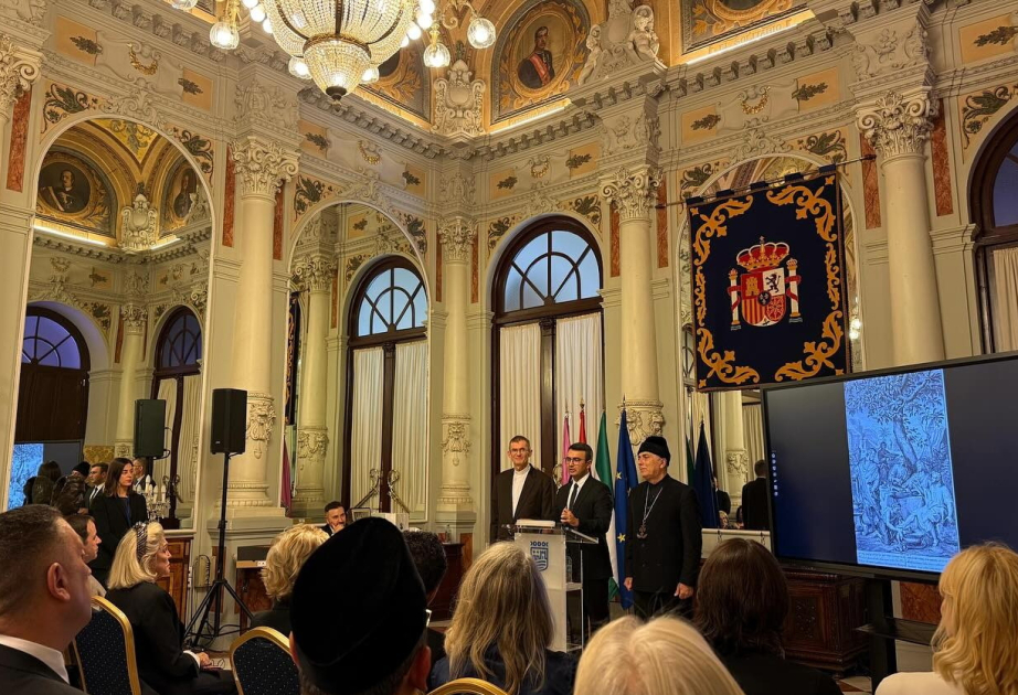 La multiculturalidad azerbaiyana se promueve en España