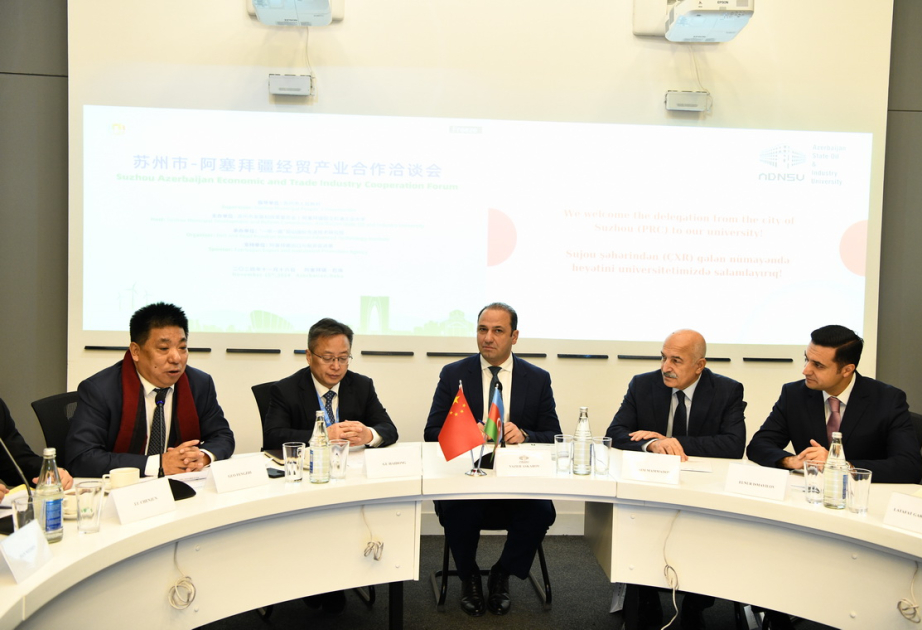 Neft və Sənaye Universitetində COP29 çərçivəsində Azərbaycana gələn Çin nümayəndələri ilə görüş olub