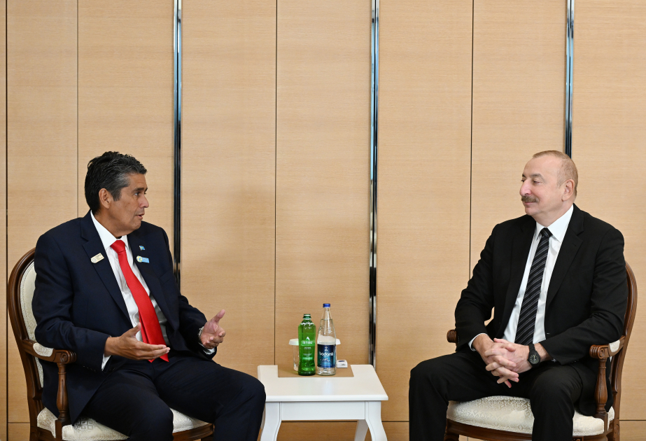 El Presidente de Azerbaiyán se reunió con el Presidente de Palaos ACTUALIZADO