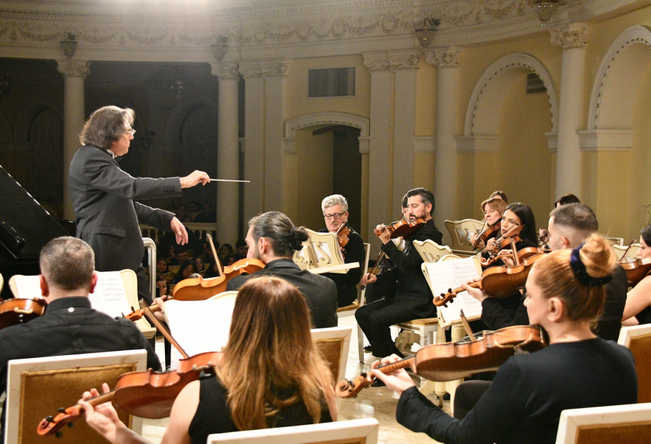 Filarmoniyanın səhnəsində COP29-a həsr edilmiş konsert olub