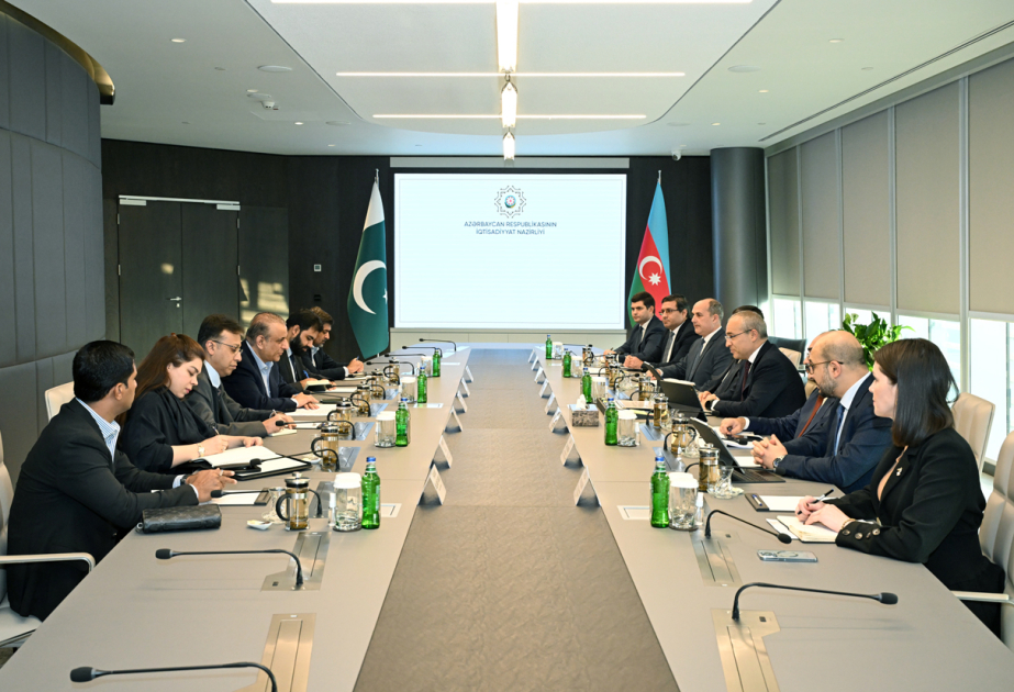 Azərbaycan Pakistanla investisiyalar və ticarət sahəsində əməkdaşlığın genişləndirilməsi müzakirə edib