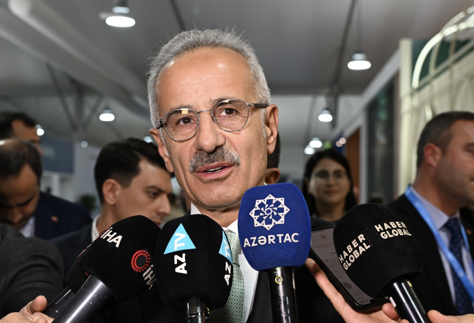 Türkiyəli nazir: Ətraf mühiti qorumaq üçün üzərimizə düşən məsuliyyəti dərk etməliyik VİDEO