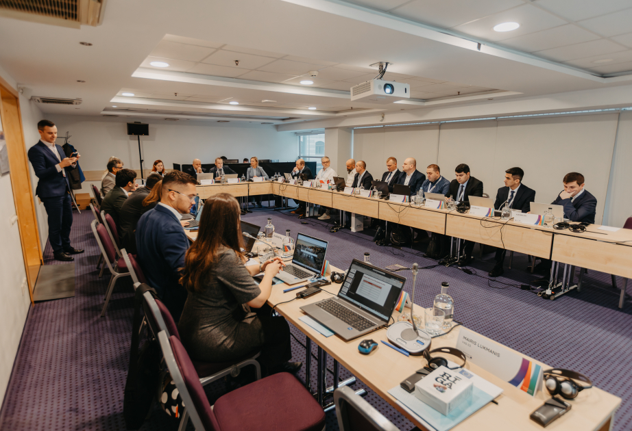 Latviyada telekommunikasiyanın gələcəyini istiqamətləndirəcək strategiyalar müzakirə edilib