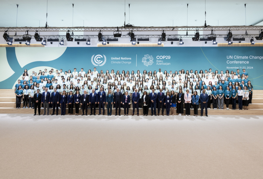 El Secretario General de la ONU elogia la profesionalidad y la contribución de los voluntarios a la organización de la COP29