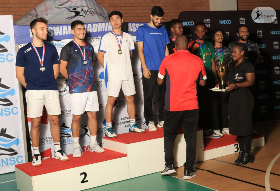 Azərbaycan badmintonçuları Botsvanadan 6 medalla qayıdıblar
