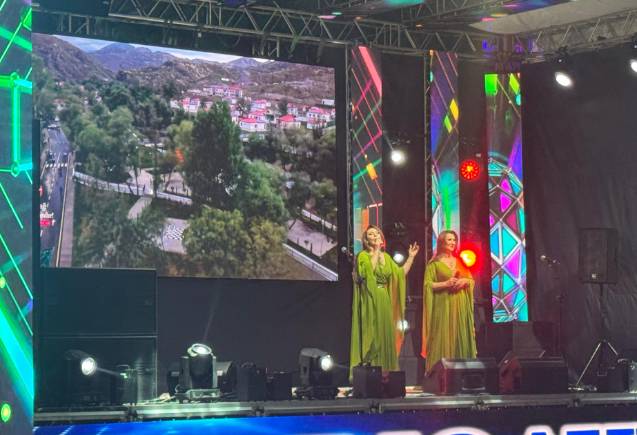 Sumqayıtın 75 illiyi konsert və atəşfəşanlıqla qeyd edilib