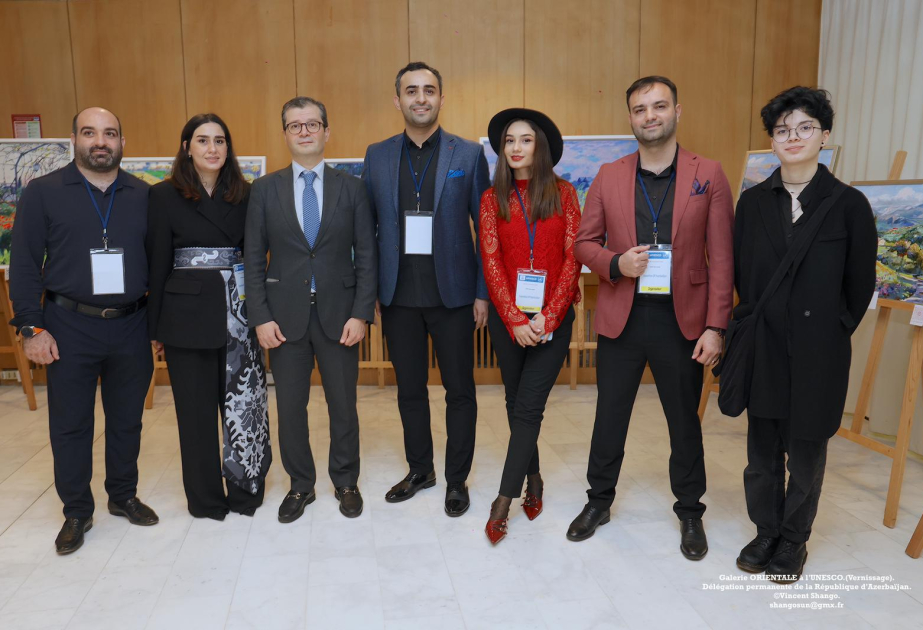 UNESCO-nun mənzil-qərargahında azərbaycanlı rəssamların sərgisi açılıb
