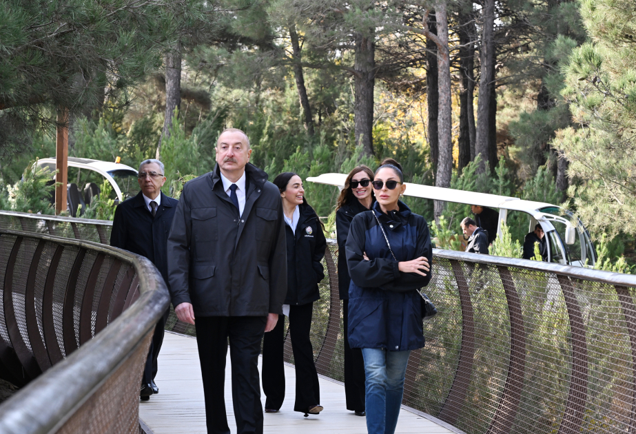 El Presidente de Azerbaiyán asistió a la inauguración del Jardín Botánico Central