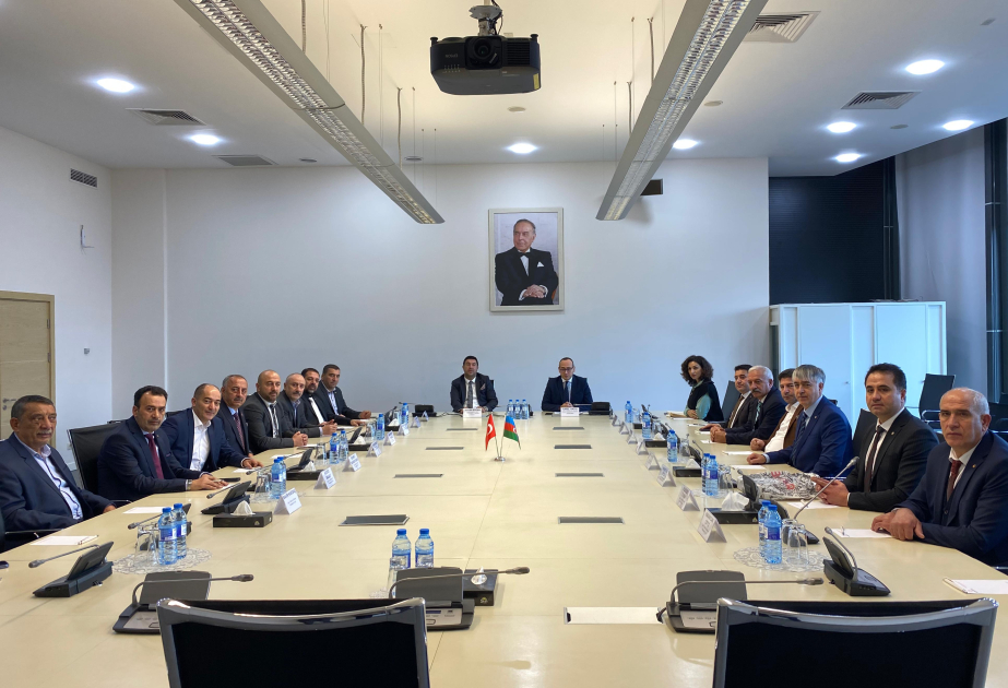 Qars Ticarət və Sənaye Palatası ilə tərəfdaşlıq imkanları müzakirə edilib