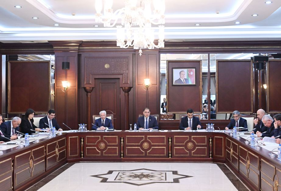 Parlamentin İqtisadi siyasət, sənaye və sahibkarlıq komitəsində 2025-ci ilin büdcə zərfi ikinci oxunuşda müzakirə edilib