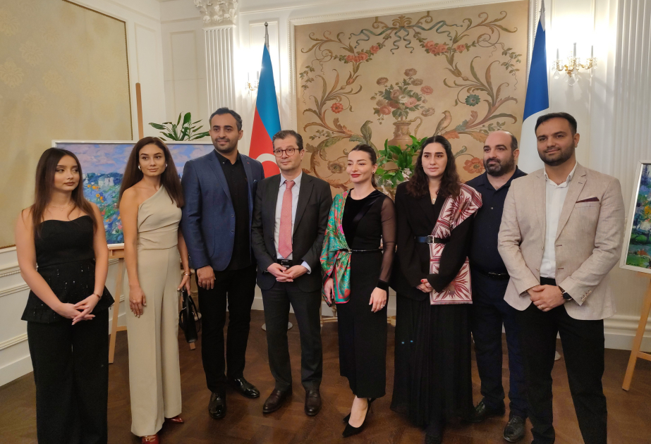 Parisdə azərbaycanlı rəssamların “Dayanıqlı baxış: daha yaşıl gələcək naminə incəsənət” adlı sərgisi açılıb VİDEO