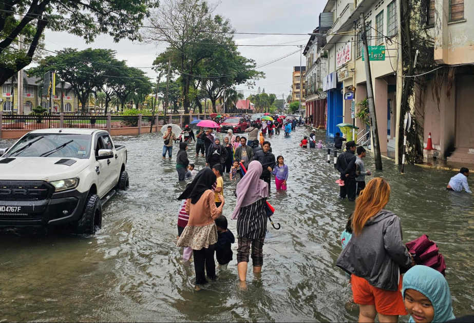 Malaysia: Mehr als 120.000 Menschen wegen Überschwemmungen in Sicherheit gebracht