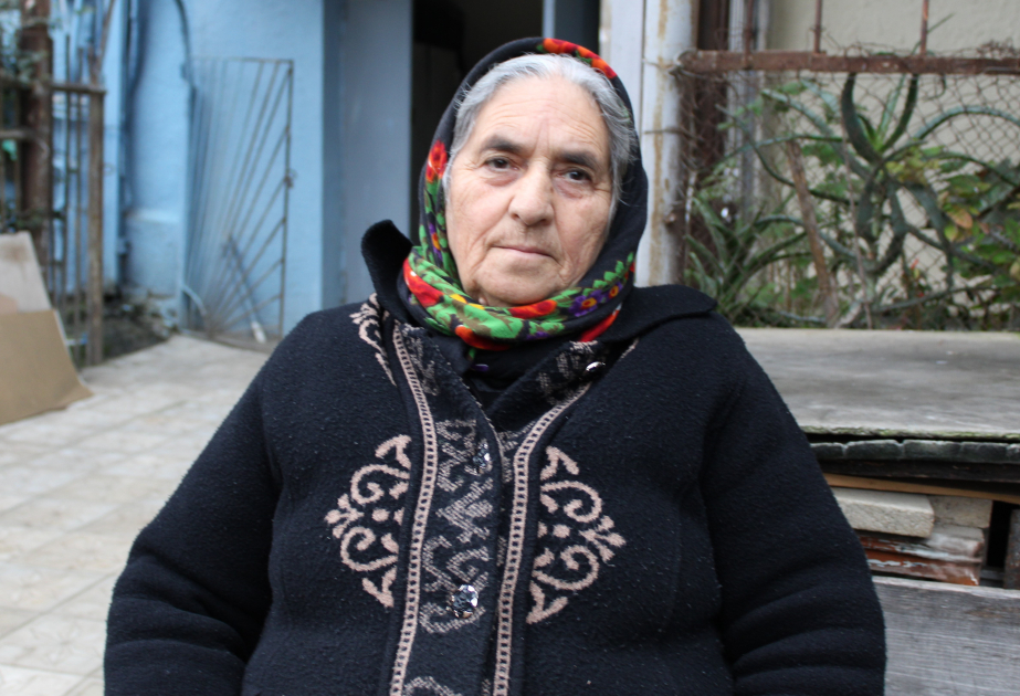 Qərbi Azərbaycandan olan 75 yaşlı Xanım nənə: Ömür vəfa etsə, dədə-baba yurduma qayıdacağam
