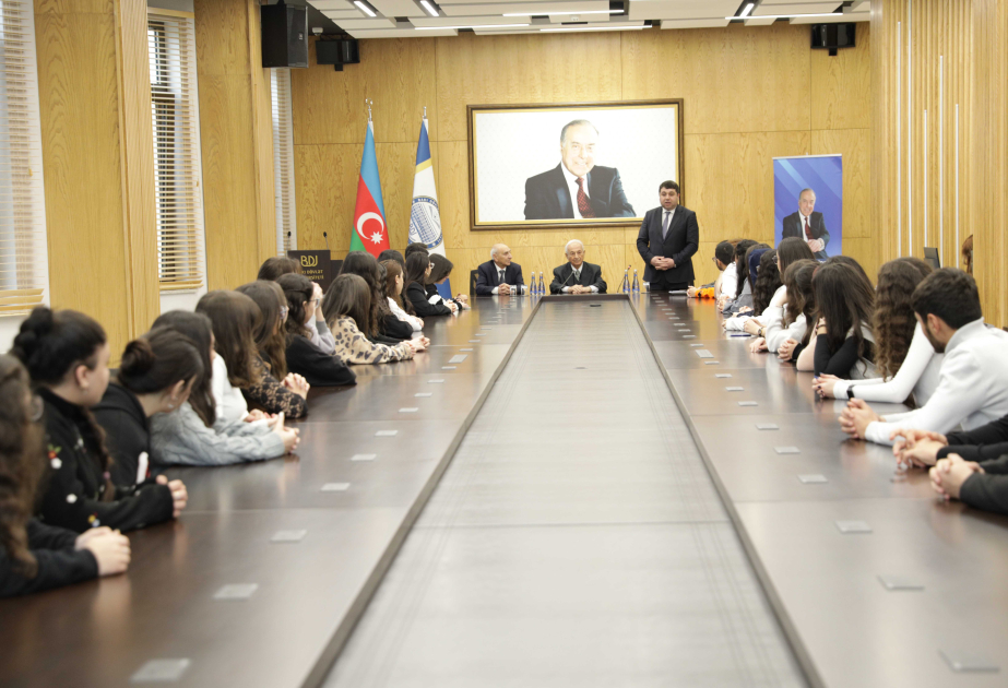 “Ümummilli Lider Heydər Əliyev mühazirələri” layihəsi çərçivəsində görüş