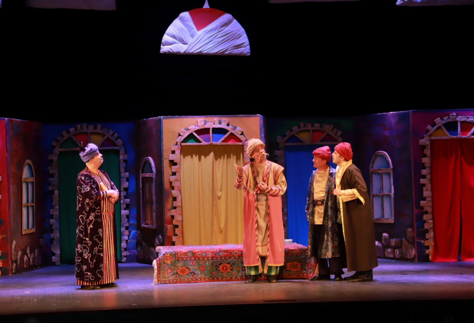 Şəki Beynəlxalq Teatr Festivalında özbək yazıçısının komediyası oynanılıb