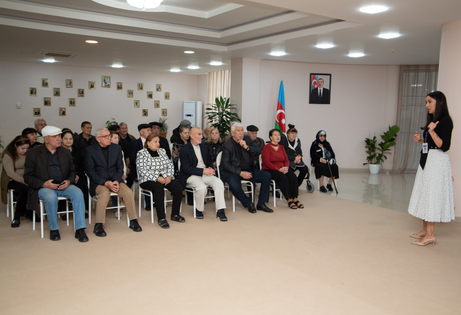 ®  “Azercell” ahıllar üçün kibertəhlükəsizlik mövzusunda təlim keçib