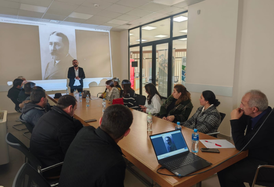 Qabal kəndində azərbaycanlıların dostu İlya Çavçavadzeyə həsr olunan dəyirmi masa keçirilib