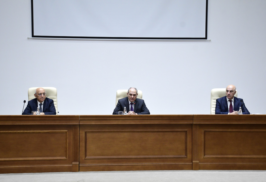 YAP Mərkəzi Aparatında müşavirə keçirilib
