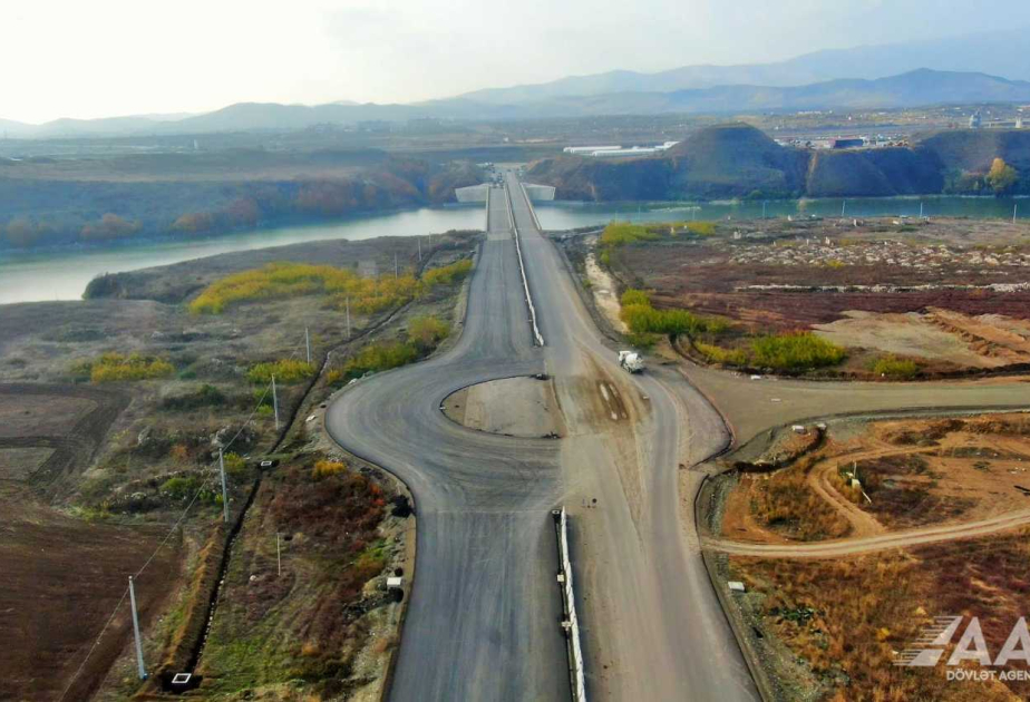 La construction de l’autoroute Aghdam-Fuzouli bat son plein VIDEO